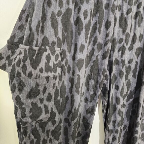 THML Womens Jogger Pants Size Small Animal Print Cargo Pockets Rayon Gray Black - Picture 6 of 10